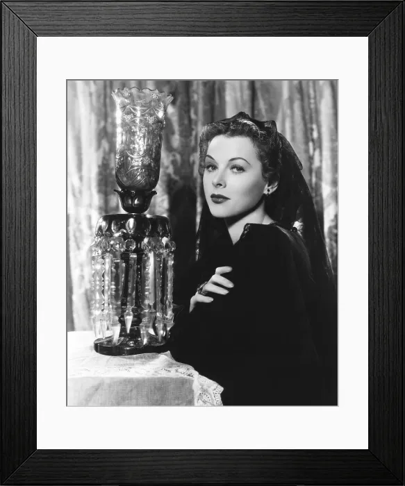 Framed Print : THE STRANGE WOMAN, Hedy Lamarr, 1946 Framed Print : THE STRANGE WOMAN, Hedy Lamarr, 1946