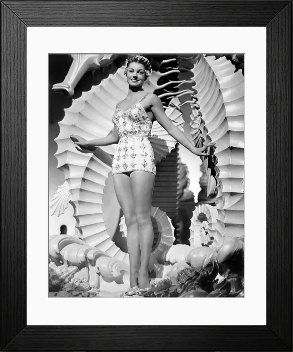 Framed Print : BATHING BEAUTY, Esther Williams, 1944 Framed Print : BATHING BEAUTY, Esther Williams, 1944