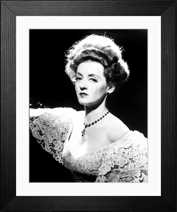 Framed Print : THE LITTLE FOXES, Bette Davis, 1941
