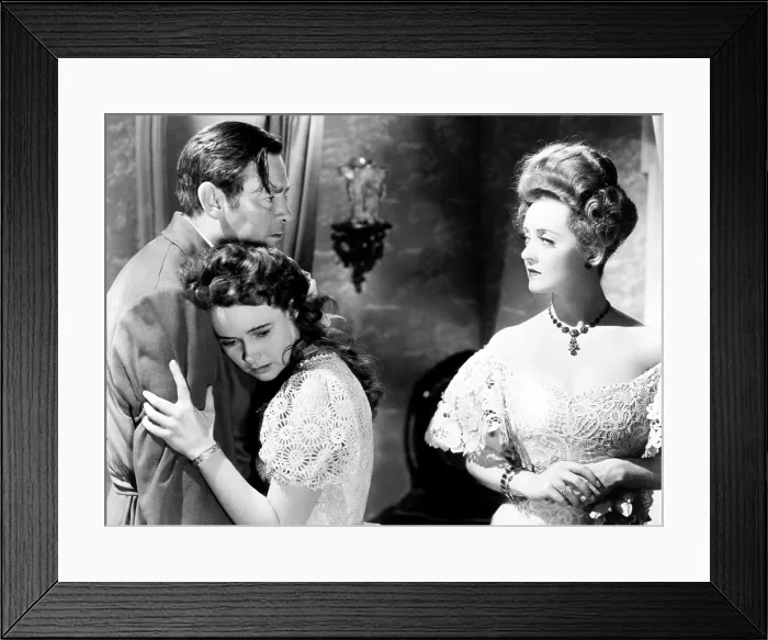 Framed Print : THE LITTLE FOXES, Herbert Marshall, Teresa Wright, Bette Davis, 1941 Framed Print : THE LITTLE FOXES, Herbert Marshall, Teresa Wright, Bette Davis, 1941