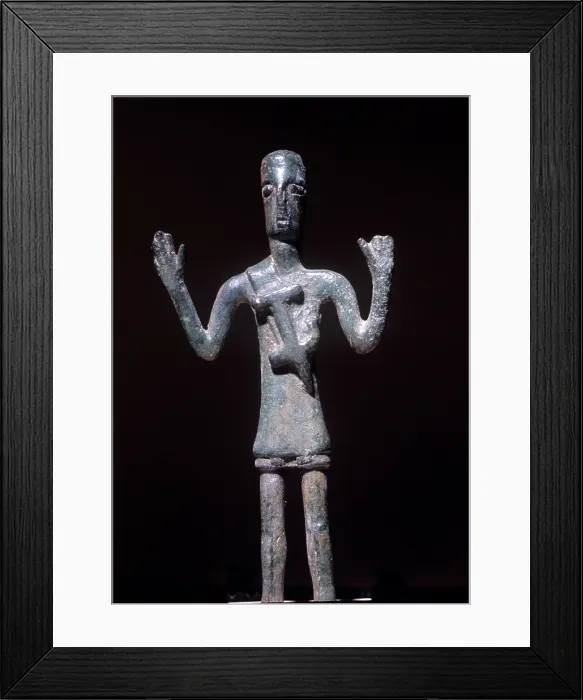 Framed Print : Man in prayer, 9th - 6th Century b.C. bronze, 16 cm h - Italy, Sardinia, Cagliari, National Archeological Museum. Whole artwork view
