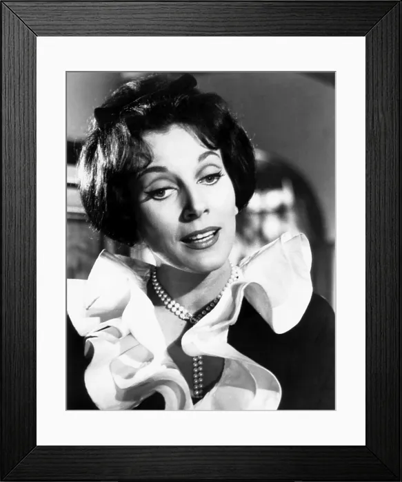 Framed Print : EVIL EYE, (aka LA RAGAZZA CHE SAPEVA TROPPO, aka THE GIRL WHO KNEW TOO MUCH), Valentina Cortese, 1963