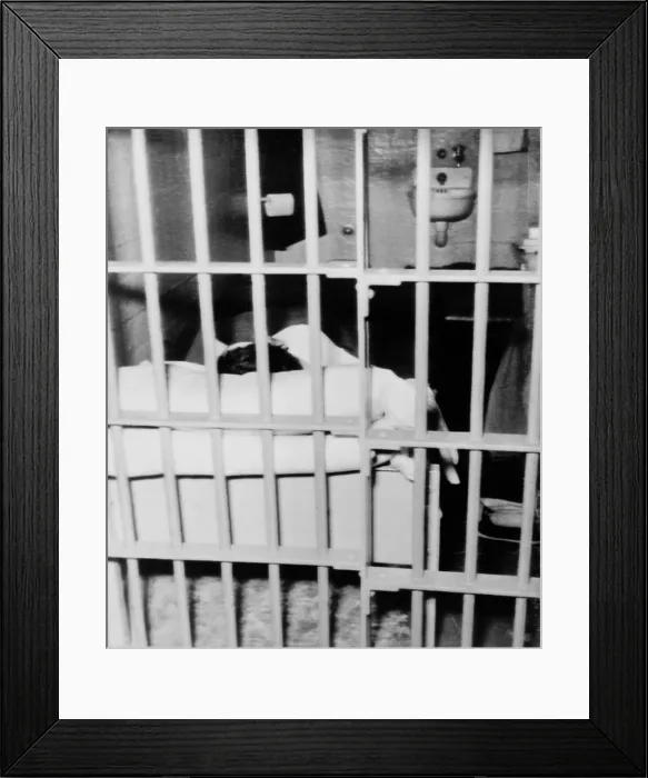 Framed Print : View into the Alcatraz cell showing dummy head on pillow from which one of three prisoners Frank Lee Morris and brothers John and Clarence Anglin who escaped on June 12 1962 Framed Print : View into the Alcatraz cell showing dummy head on pillow from which one of three prisoners Frank Lee Morris and brothers John and Clarence Anglin who escaped on June 12 1962