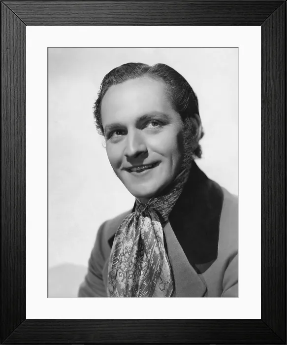 Framed Print : THE BARRETTS OF WIMPOLE STREET, Fredric march, 1934