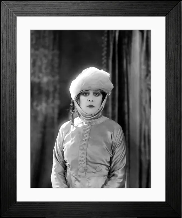 Framed Print : THE LIGHT, Theda Bara, 1919