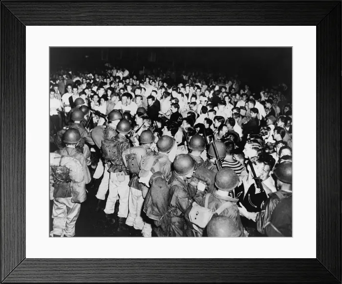 Framed Print : National Guardsmen with rifles and bayonets in Cicero, Illinois. A large crowd of teen-agers protested when an African American family moved into an apartment building