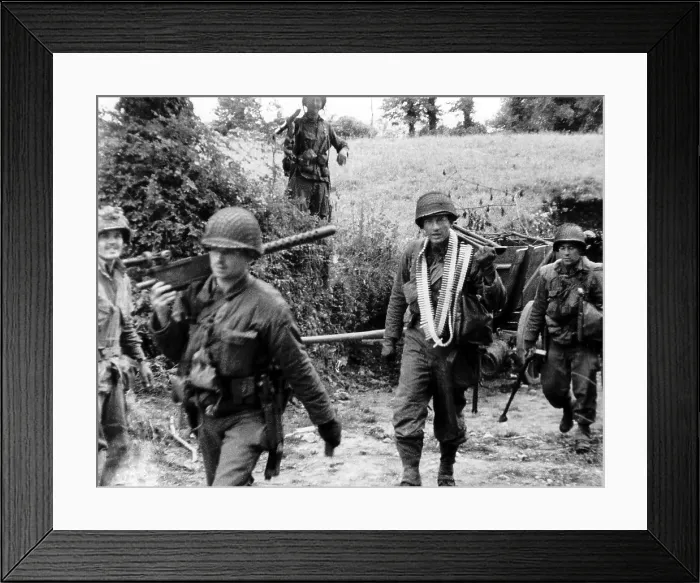 Framed Print : U.S. infantry machine gun platoon moving inland from Utah Beach on June 6, 1944. Normandy Invasion, World War 2. (BSLOC_2014_2_76) Framed Print : U.S. infantry machine gun platoon moving inland from Utah Beach on June 6, 1944. Normandy Invasion, World War 2. (BSLOC_2014_2_76)