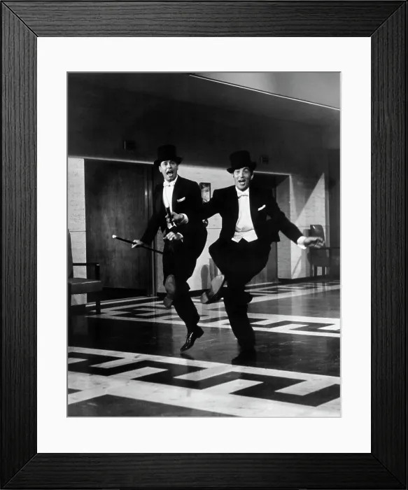 Framed Print : LIVING IT UP, Jerry Lewis, Dean Martin, 1954