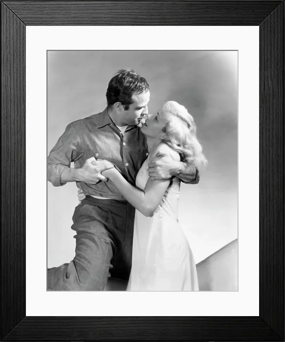 Framed Print : ON THE WATERFRONT, Marlon Brando, Eva Marie Saint, 1954
