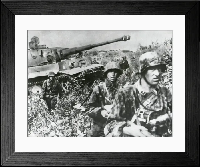 Framed Print : German Infantry in camouflaged clothing retreating with a tank on the Kuban Front