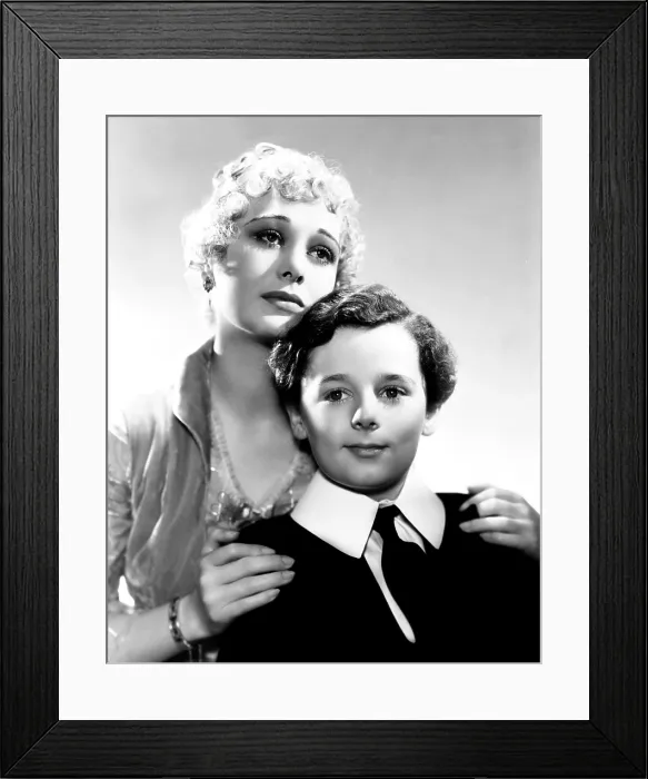 Framed Print : LITTLE LORD FAUNTLEROY, from left, Dolores Costello, Freddie Bartholomew, 1936 Framed Print : LITTLE LORD FAUNTLEROY, from left, Dolores Costello, Freddie Bartholomew, 1936