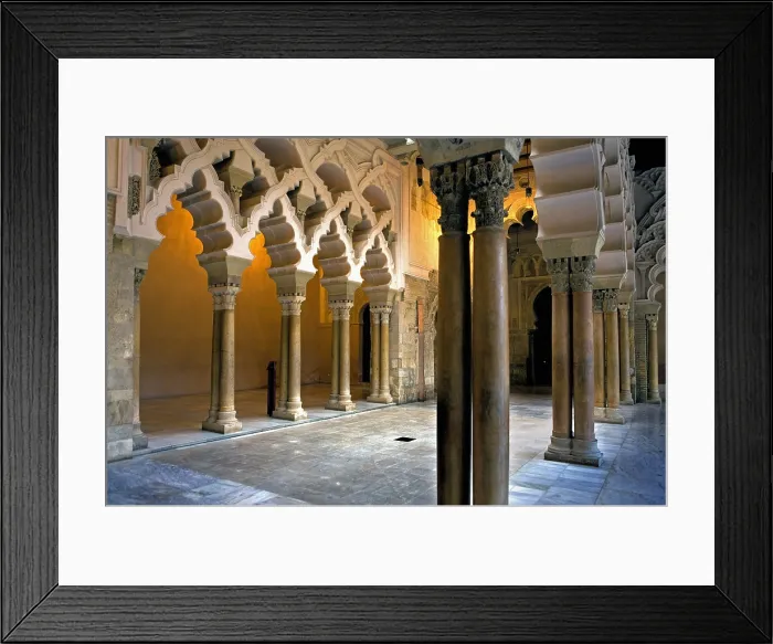 Framed Print : SPAIN. Zaragoza. La Aljaferia Palace. St Isabella's courtyard. Arches of the north portico. Hispano-Moresque art. Taifas Kingdoms period. Architecture