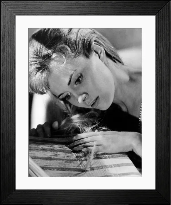 Framed Print : LILITH, Jean Seberg, 1964. Courtesy: CSU Archives / Everett Collection Framed Print : LILITH, Jean Seberg, 1964. Courtesy: CSU Archives / Everett Collection