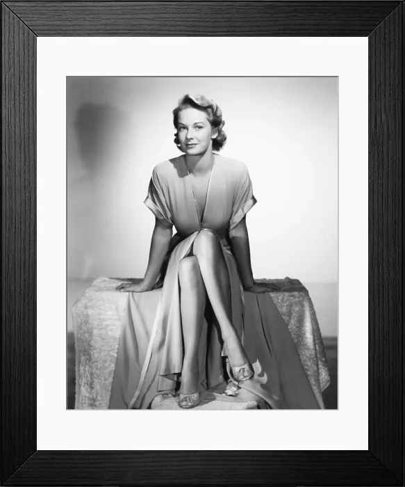 Framed Print : AUTUMN LEAVES, Vera Miles, 1956