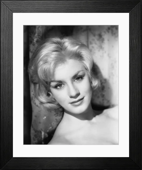 Framed Print : LOOK BACK IN ANGER, Mary Ure, 1959