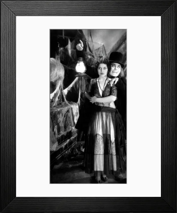 Framed Print : LONDON AFTER MIDNIGHT, Marceline Day, Lon Chaney Sr. 1927 Framed Print : LONDON AFTER MIDNIGHT, Marceline Day, Lon Chaney Sr. 1927