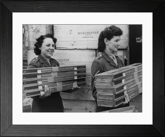 Framed Print : English women of the Auxiliary Territorial Service with American rifles from U.S. Lend Lease. Ca. 1941-1943. World War 2. (BSLOC_2014_10_152) Framed Print : English women of the Auxiliary Territorial Service with American rifles from U.S. Lend Lease. Ca. 1941-1943. World War 2. (BSLOC_2014_10_152)