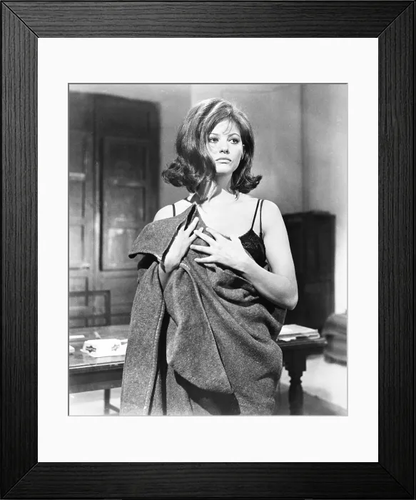 Framed Print : LOST COMMAND, Claudia Cardinale, 1966 Framed Print : LOST COMMAND, Claudia Cardinale, 1966