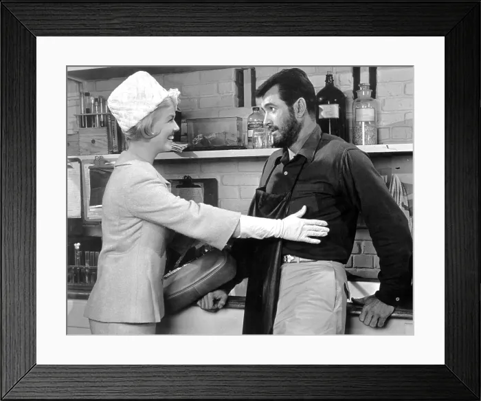 Framed Print : LOVER COME BACK, from left, Doris Day, Rock Hudson, 1961 Framed Print : LOVER COME BACK, from left, Doris Day, Rock Hudson, 1961