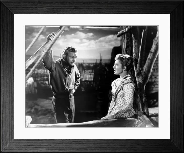 Framed Print : ARIZONA, from left: William Holden, Jean Arthur, 1940 Framed Print : ARIZONA, from left: William Holden, Jean Arthur, 1940