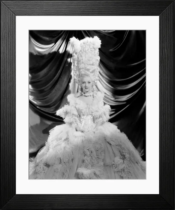 Framed Print : ARTISTS AND MODELS ABROAD, Evelyn Keyes, 1938