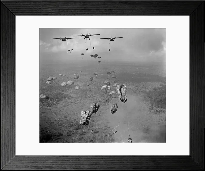 Framed Print : Vietnam War. In March 1963, 840 South Vietnamese paratroopers jump from US Air Force C-123 planes in a strike against Viet Cong in the Tay Ninh Province of South Vietnam Framed Print : Vietnam War. In March 1963, 840 South Vietnamese paratroopers jump from US Air Force C-123 planes in a strike against Viet Cong in the Tay Ninh Province of South Vietnam
