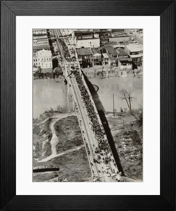 Framed Print : Edmund Pettus Bridge in Selma Alabama. The Bridge became the symbol as well as a battle ground between protestors and Alabama police in March 1965