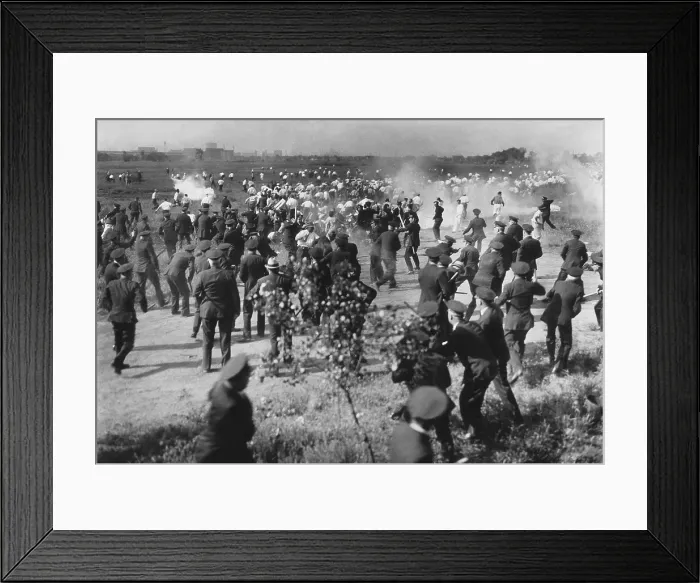 Framed Print : Memorial Day Massacre, May 30, 1937, when police killed 10 labor union pickets Framed Print : Memorial Day Massacre, May 30, 1937, when police killed 10 labor union pickets