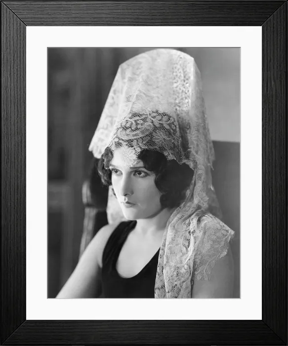 Framed Print : LOVE EM AND LEAVE EM, Evelyn Brent, 1926