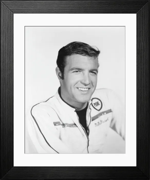 Framed Print : RED LINE 7000, James Caan, 1965 Framed Print : RED LINE 7000, James Caan, 1965