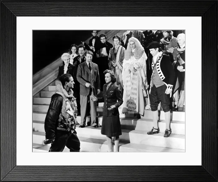 Framed Print : A MATTER OF LIFE AND DEATH, (aka STAIRWAY TO HEAVEN), David Niven, Roger Livesey, Kim Hunter, Raymond Massey, 1946 Framed Print : A MATTER OF LIFE AND DEATH, (aka STAIRWAY TO HEAVEN), David Niven, Roger Livesey, Kim Hunter, Raymond Massey, 1946