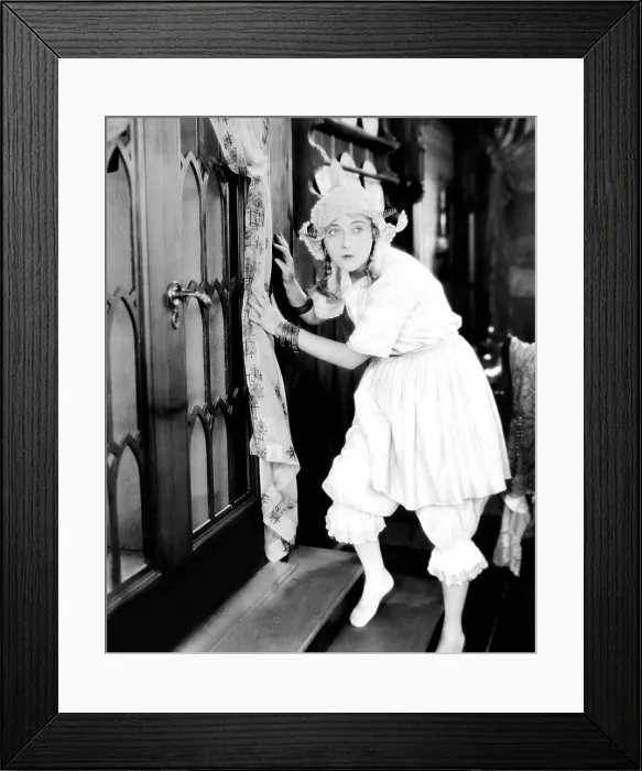 Framed Print : THE RED MILL, Marion Davies, 1927