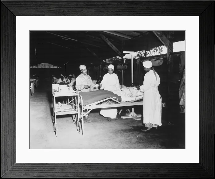 Framed Print : African American Army nurses in surgical ward at Milne Bay, New Guinea, during World War 2. June 22, 1944. (BSLOC_2014_10_202) Framed Print : African American Army nurses in surgical ward at Milne Bay, New Guinea, during World War 2. June 22, 1944. (BSLOC_2014_10_202)