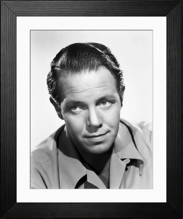 Framed Print : THE RETURN OF MONTE CRISTO, Louis Hayward, 1946