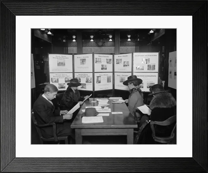Framed Print : Social Hygiene exhibit of images of the Washington D.C. Women's House of Detention in 1922