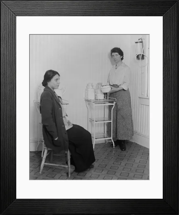 Framed Print : Margaret Sanger with Fania Mindell inside Brownsville, Brooklyn clinic. Oct. 27, 1916