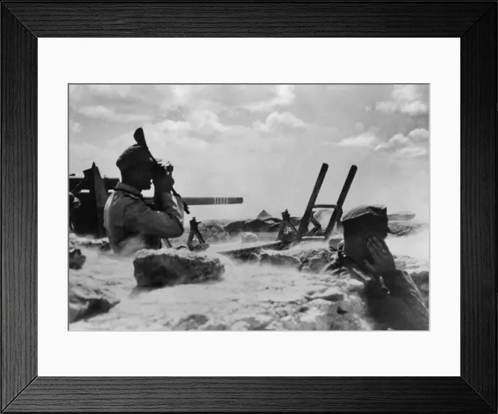 Framed Print : German troops in the North African desert during the British offensive Framed Print : German troops in the North African desert during the British offensive