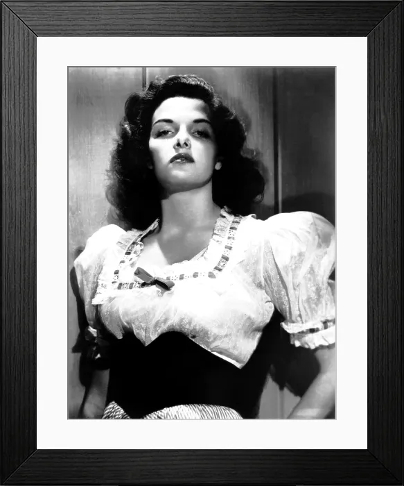 Framed Print : THE OUTLAW, Jane Russell, 1943