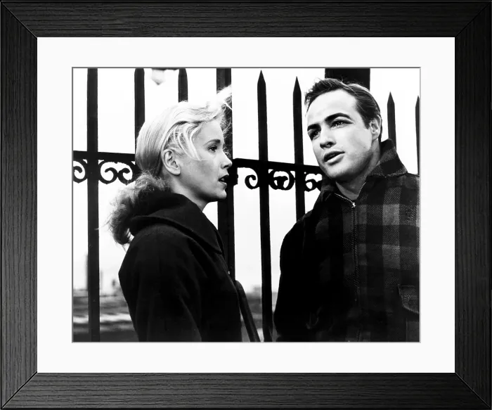 Framed Print : ON THE WATERFRONT, from left, Eva Marie Saint, Marlon Brando, 1954 Framed Print : ON THE WATERFRONT, from left, Eva Marie Saint, Marlon Brando, 1954