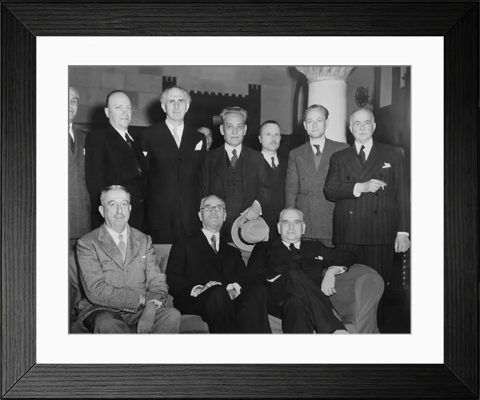Framed Print : The Greek national elections of March 31, 1946 resulted in right-wing coalition government Framed Print : The Greek national elections of March 31, 1946 resulted in right-wing coalition government
