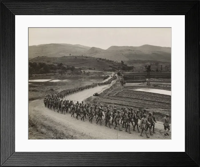Framed Print : World War II. Chinese soldiers marching on the Burma Road toward the fighting lines on the Salween River front Framed Print : World War II. Chinese soldiers marching on the Burma Road toward the fighting lines on the Salween River front