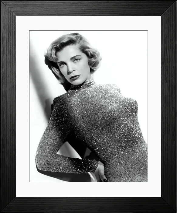 Framed Print : DARK CITY, Lizabeth Scott, 1950 Framed Print : DARK CITY, Lizabeth Scott, 1950