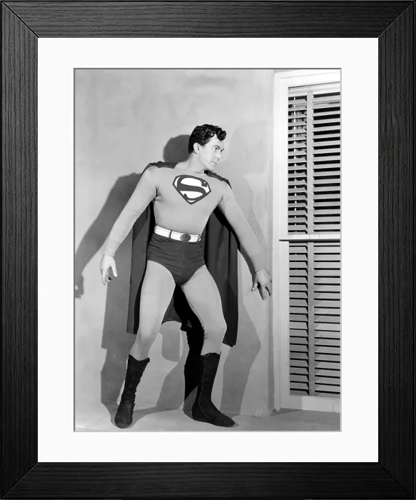Framed Print : SUPERMAN, Kirk Alyn, 1948 Framed Print : SUPERMAN, Kirk Alyn, 1948