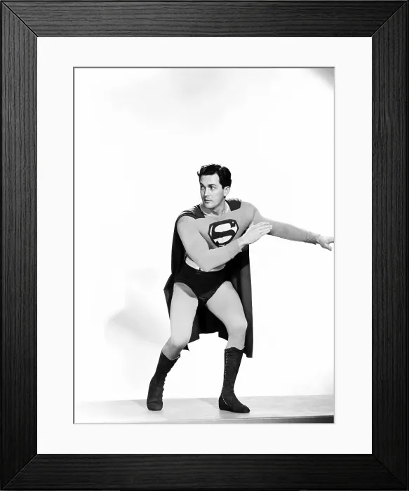 Framed Print : SUPERMAN, Kirk Alyn, 1948 Framed Print : SUPERMAN, Kirk Alyn, 1948