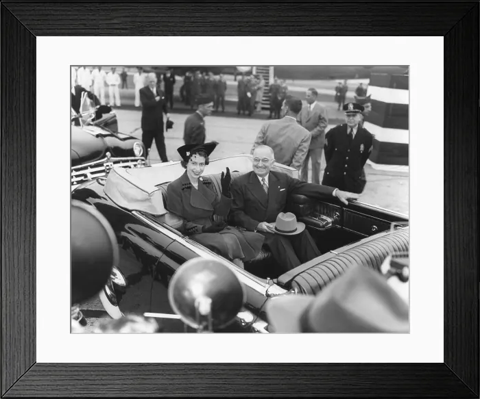 Framed Print : President Harry S. Truman rides with Princess Elizabeth in an open limousine Framed Print : President Harry S. Truman rides with Princess Elizabeth in an open limousine