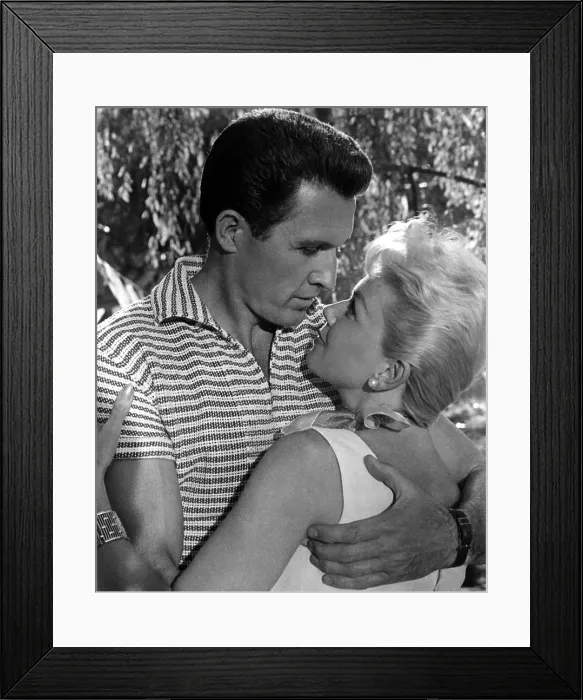 Framed Print : THE PAJAMA GAME, John Raitt, Doris Day, 1957