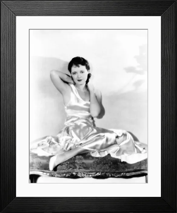 Framed Print : SUNNYSIDE UP, Janet Gaynor, 1929, TM and copyright 20th Century Fox Film Corp. All rights reserved / Courtesy: Everett Collection