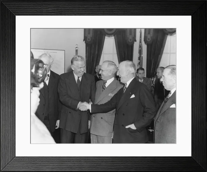 Framed Print : James Byrnes (right) congratulating George Marshall upon his swearing in as Secretary of State Framed Print : James Byrnes (right) congratulating George Marshall upon his swearing in as Secretary of State