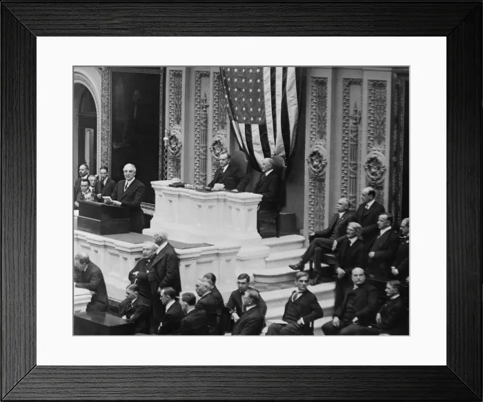 Framed Print : President Warren Harding speaking to a joint session of Congress. Ca. 1921-23. Behind him, in the speakers rostrum are VP Calvin Coolidge and House Speaker Frederick Gillett Framed Print : President Warren Harding speaking to a joint session of Congress. Ca. 1921-23. Behind him, in the speakers rostrum are VP Calvin Coolidge and House Speaker Frederick Gillett
