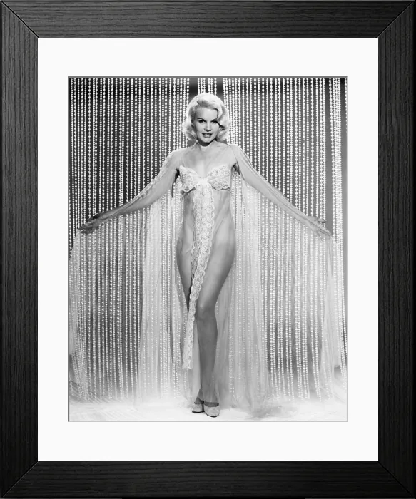 Framed Print : SYLVIA, Carroll Baker, 1965